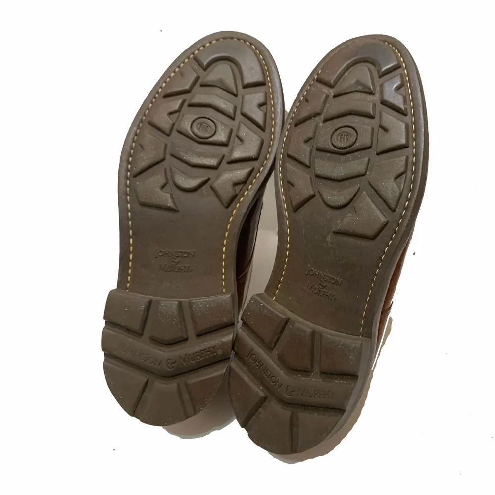 8.5 / johnston & murphy shoes